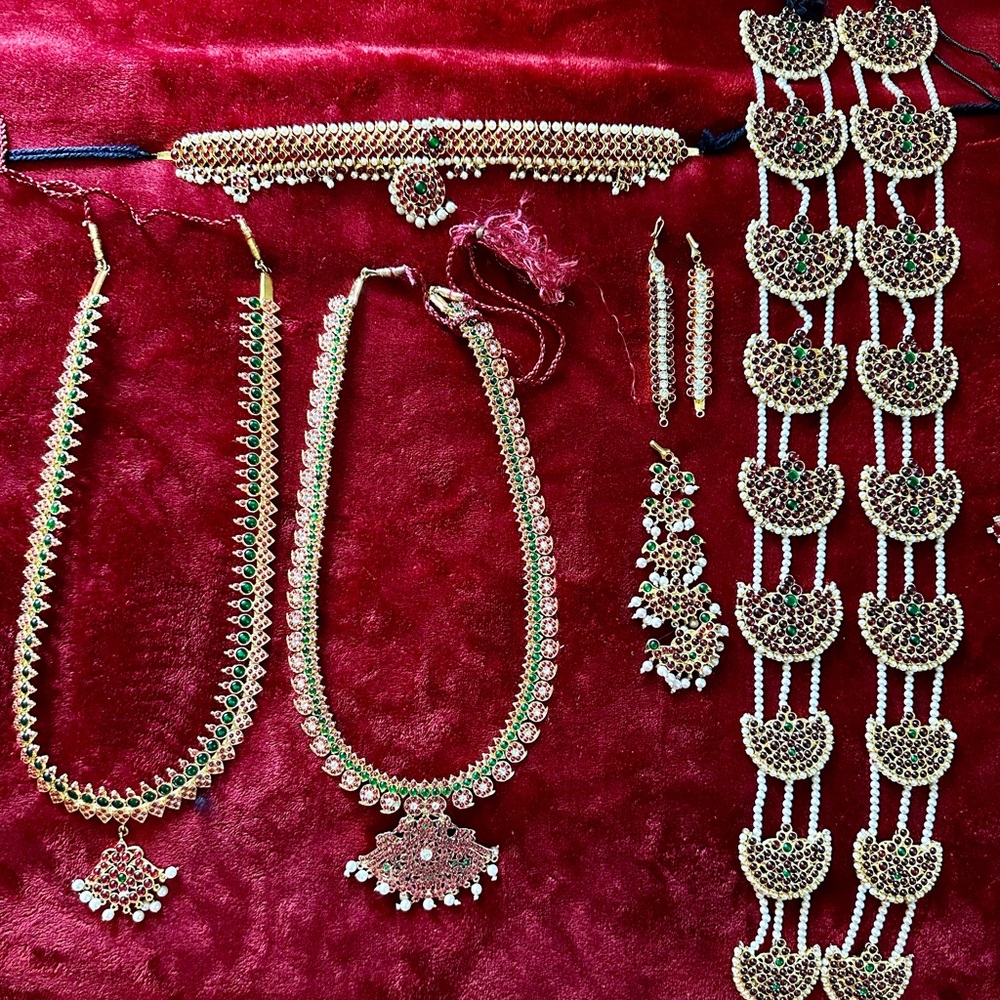 New Bharatanatyam Jewelry set (2 sets for some!)